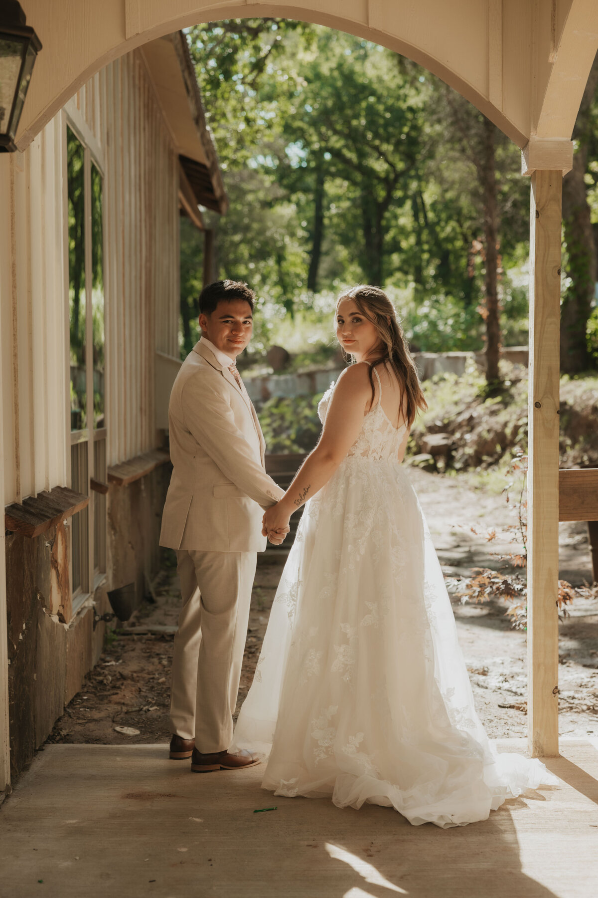 Abby Herron Photography Dallas Texas Travel Weddings and Lifestyle Photographer Wedding Photos for Nick and Sophia CouplesPhotos19