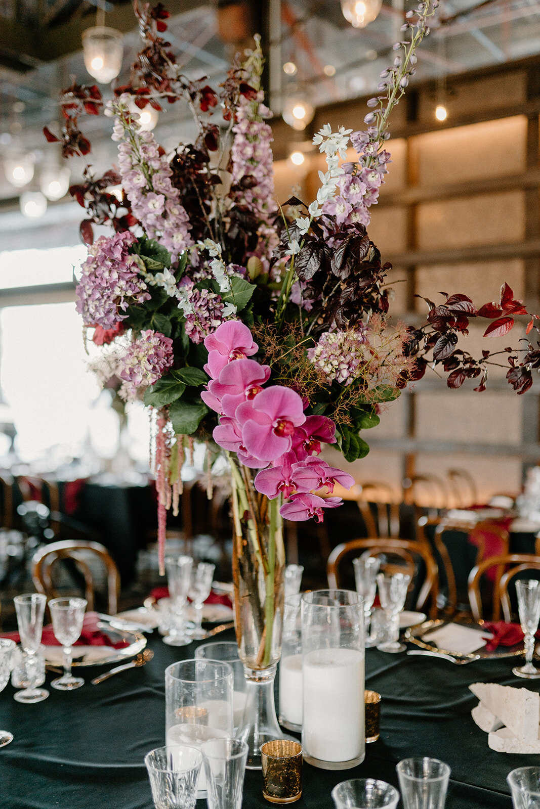 larg-wedding-floral-centerpieces