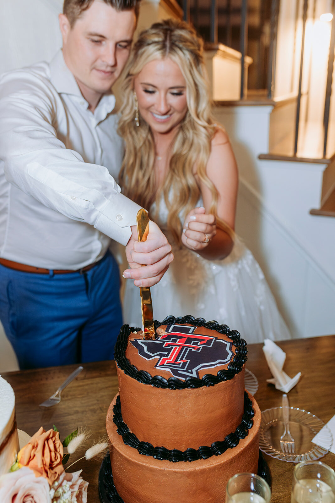 reTheBurrowWeddingPhotography-1239