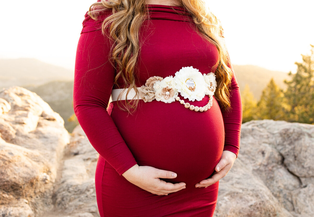 Mountain-Maternity-Photos-Colorado-15