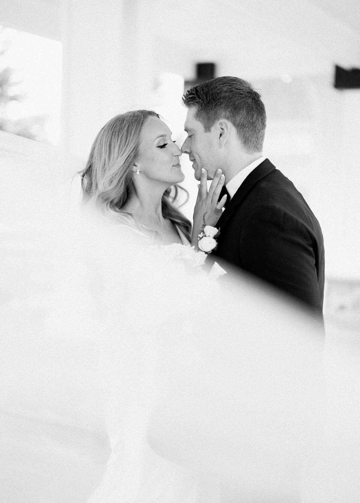 Molly Sue Photography New Jersey + East Coast Wedding Photographer Romantic Imagery Engagement Lifestyle Heirloom Wedding Albums82