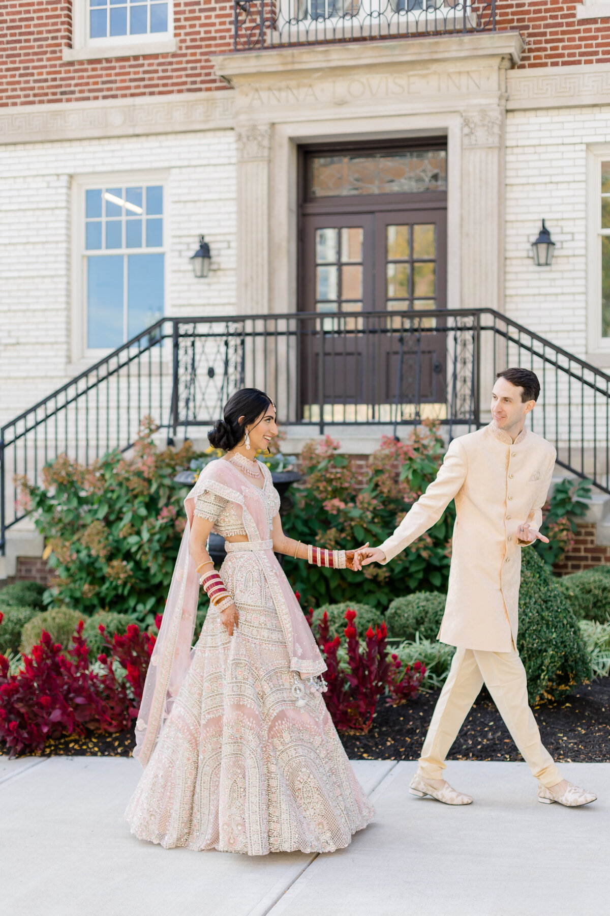 kasia-sicka--photography-lytle-park-hotel-cincinnatiohio-wedding-photographer-cincinnati-art-museum-shaina-perry-wedding