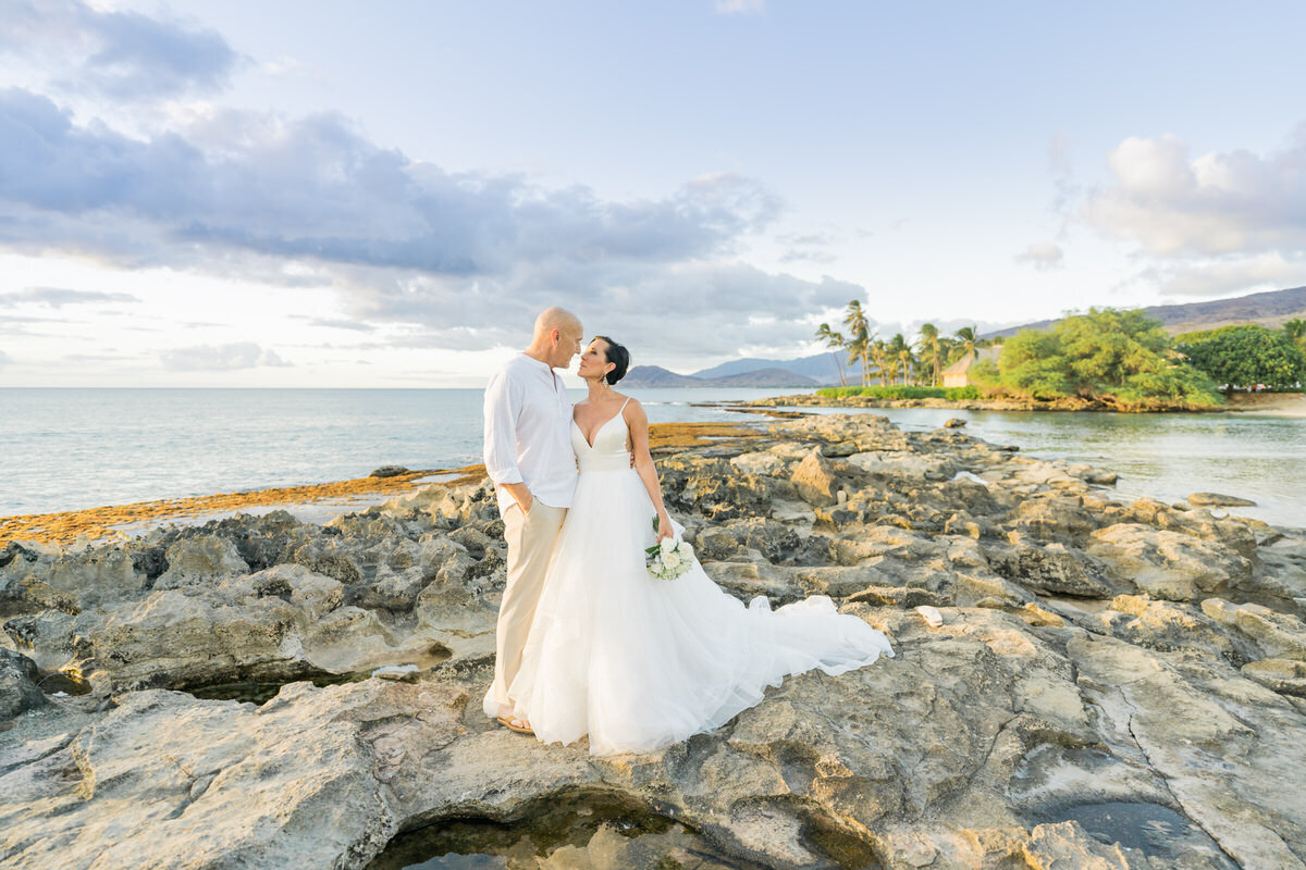 Oahu beach weddings-10