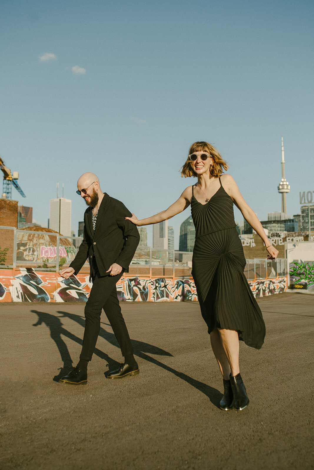 toronto-city-elopement-kensington-market-freespirited-romantic-fun-authentic-wedding-photography-2631