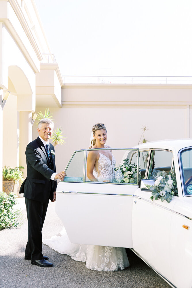 Villa wedding in Rhodes Greece with chandelier installations  (25)