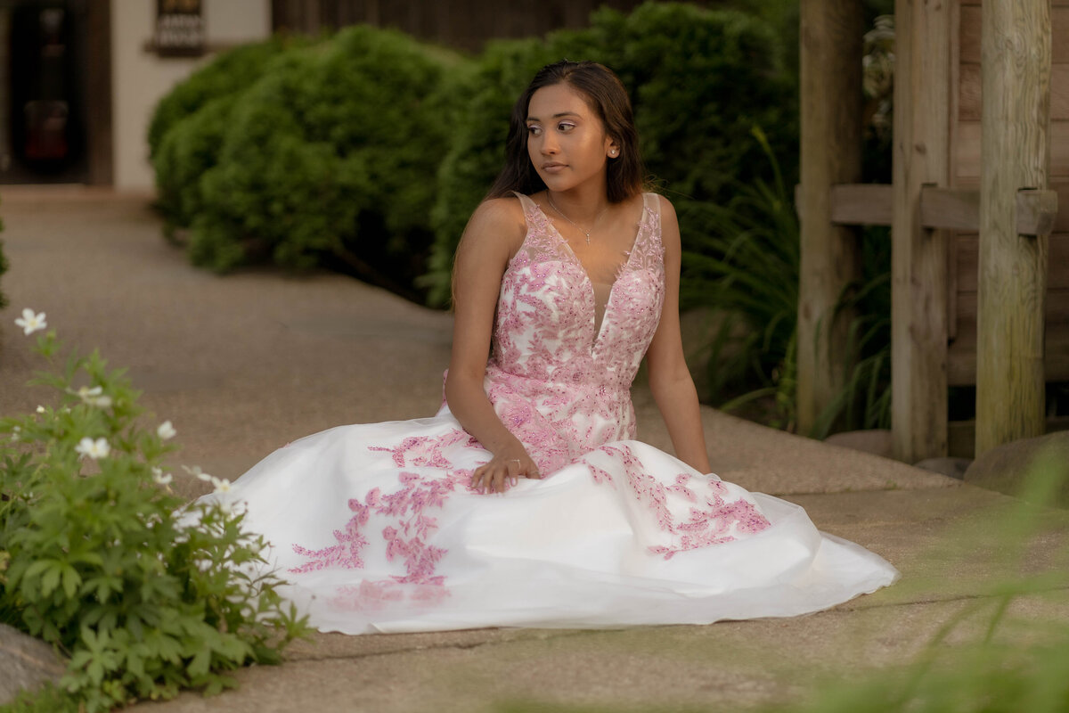 girl in prom dress