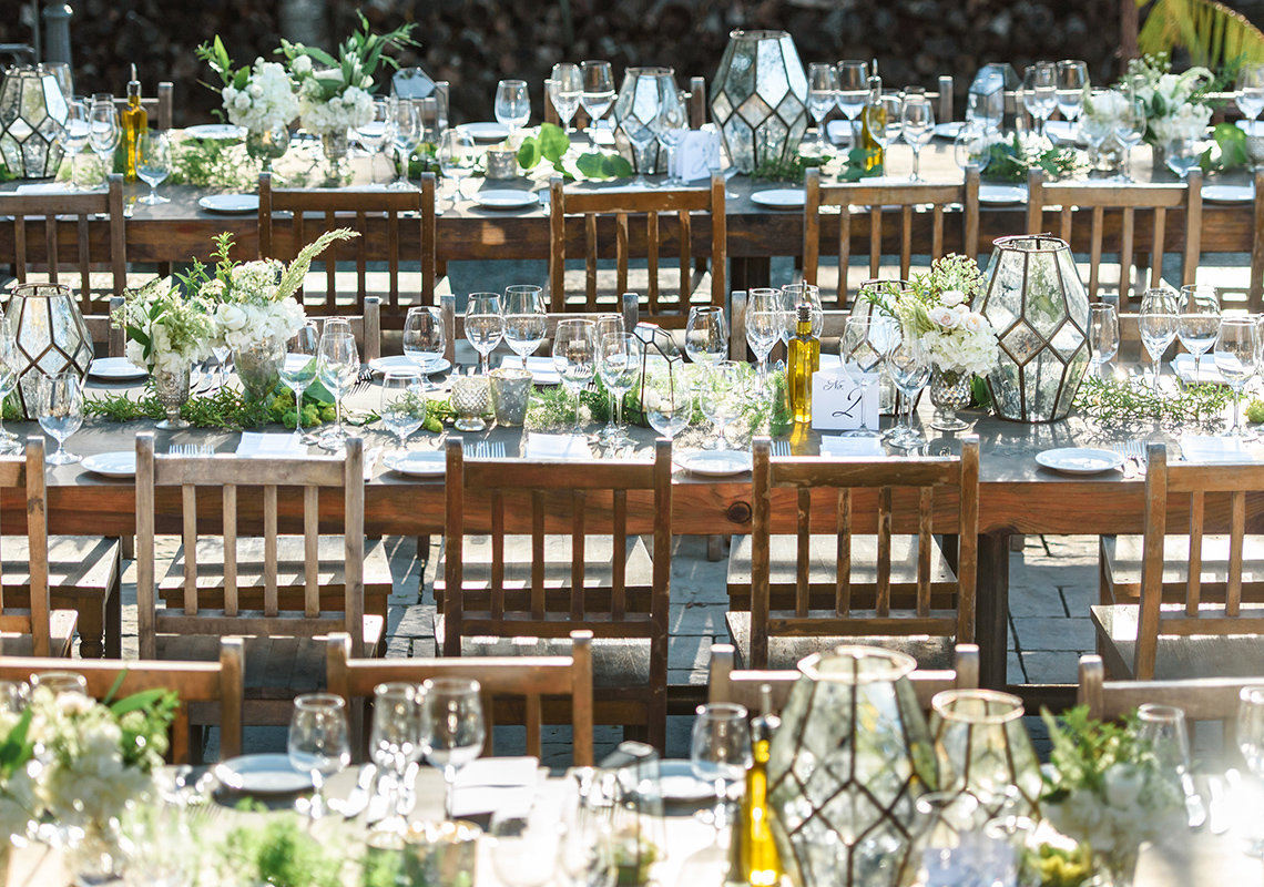 Outdoor alfresco Sacramento wedding reception dinner