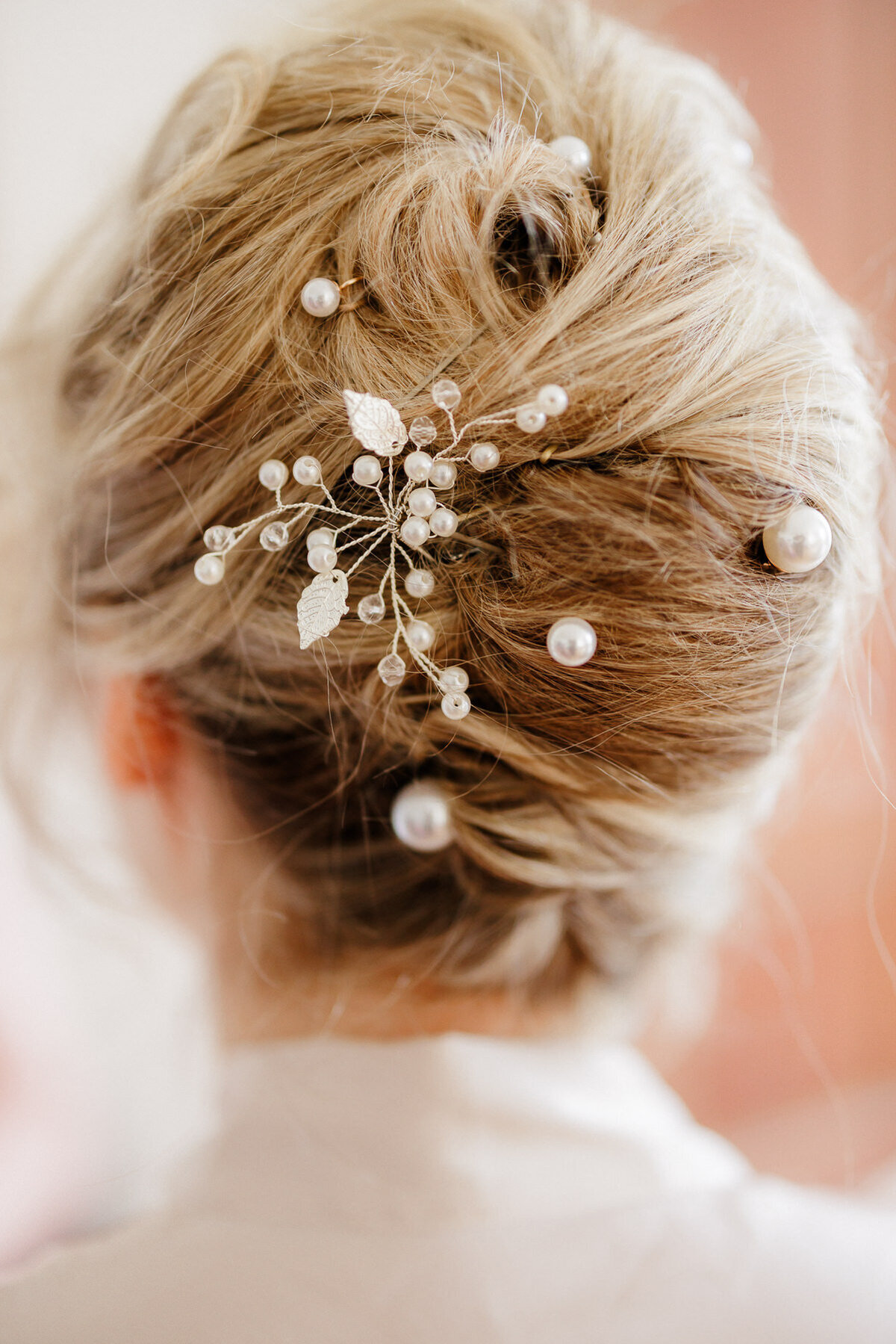 Modern_Chic_Chateau_Valouze_Destination_Wedding_Photographer-18