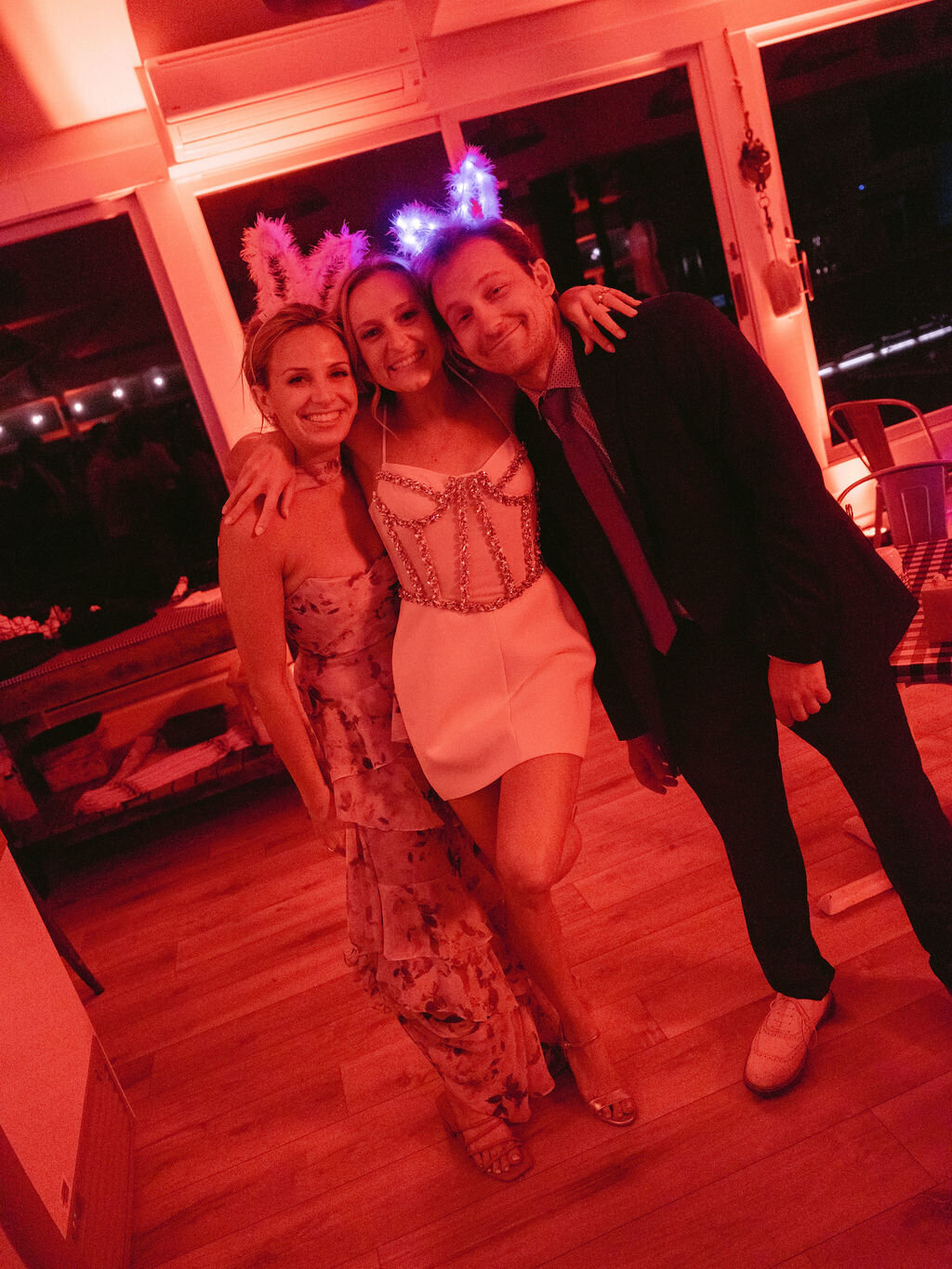 NikkiSanterre_EastCoastLuxuryWeddingPhotographer_TidesInnWedding_Katie&Greg-344