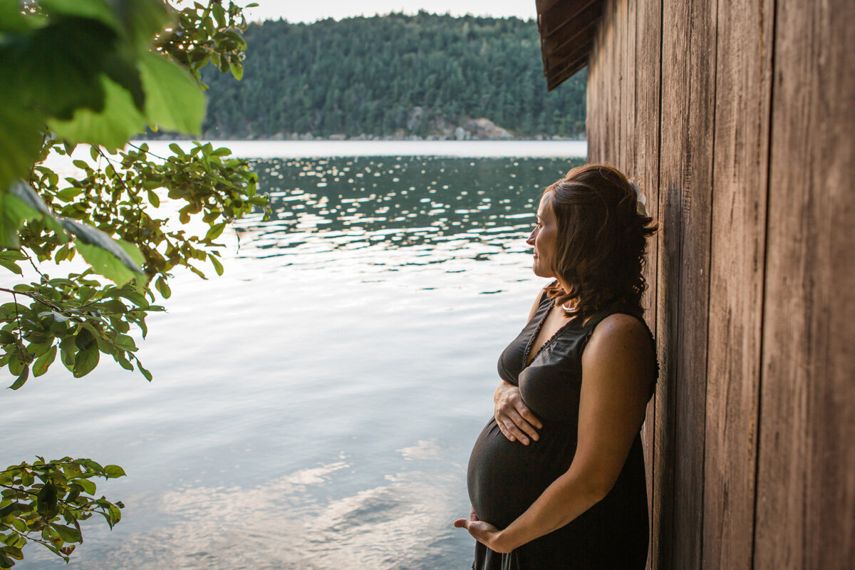 Portrait Photography - Woodstock Farm - Maternity