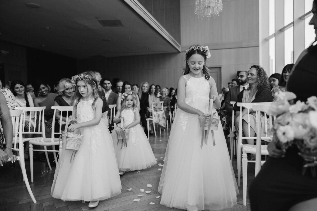 Shangri-La-Hotel-Toronto-Wedding_Editorial-Wedding-Photographer0054