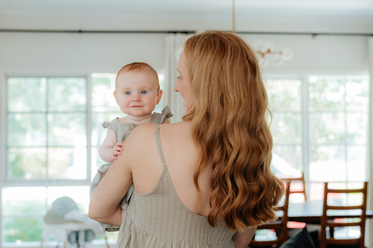 Mlebourne-Family-Photographer-Mentone-Lifestyle-Family-Photos-Tess-Daniel-Adeline-25