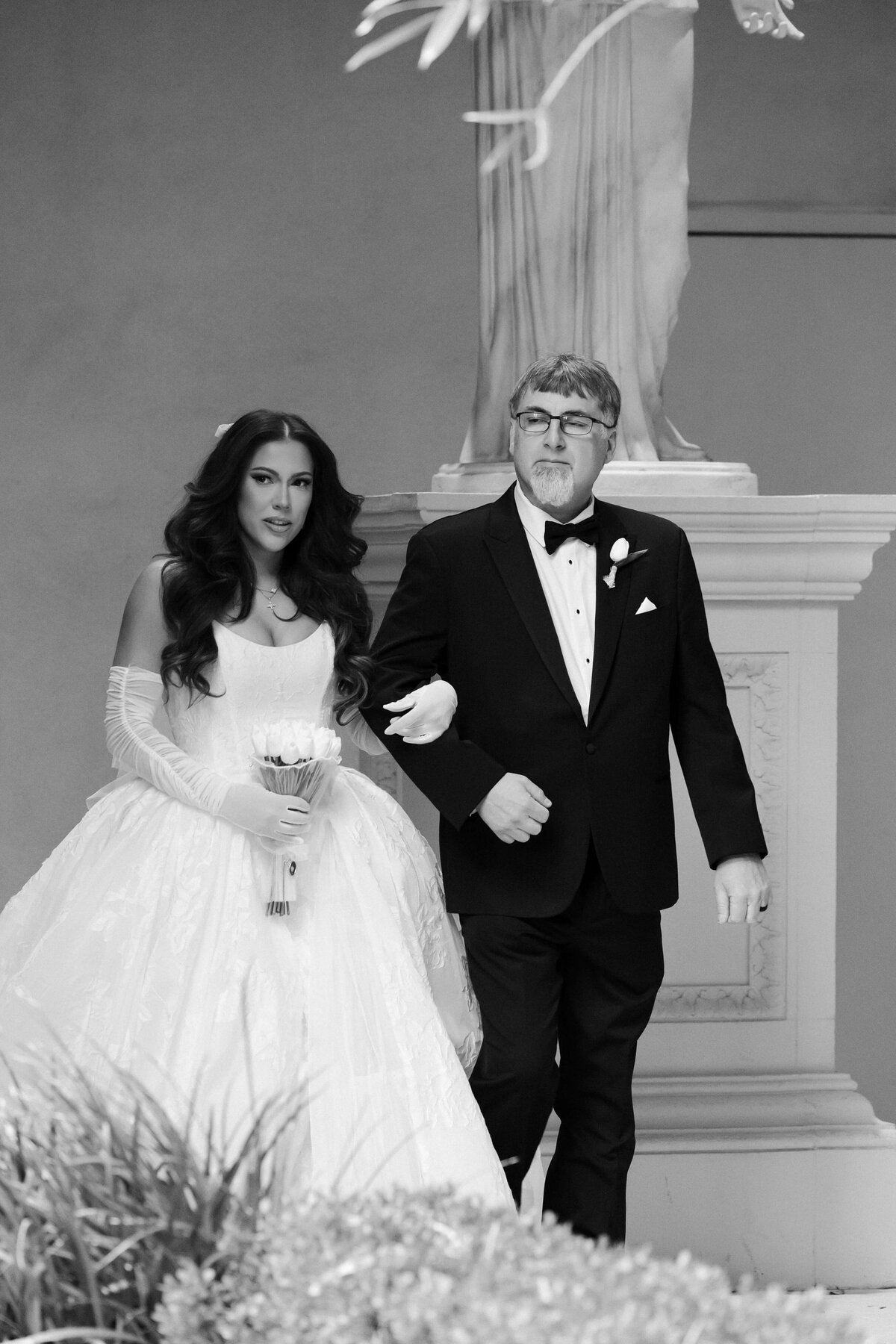 50riskyexposure_samantha-rydge_las-vegas-elopement-photography