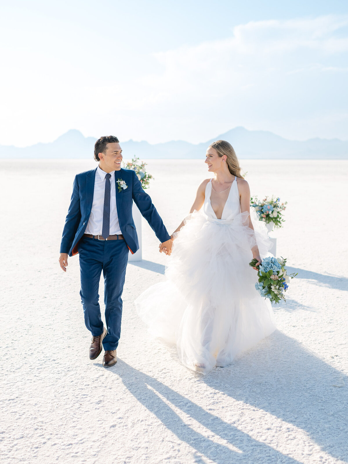 tiffani-willie-utah-salt-flats-elopement-0011