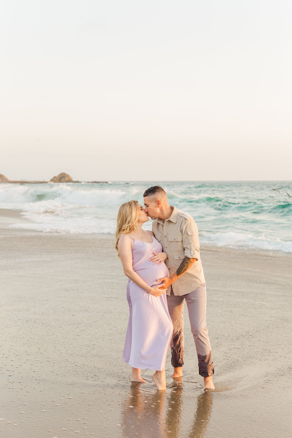 victoria_beach_maternity_photo-64