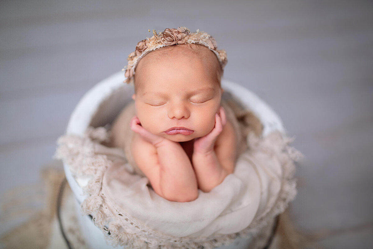 Tampa-Newborn-Photographer-191