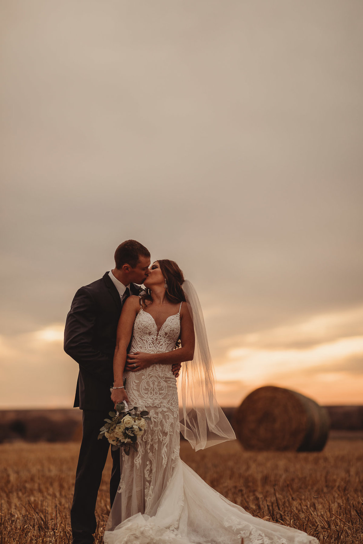 fall-kansas-wedding-native-roaming-83