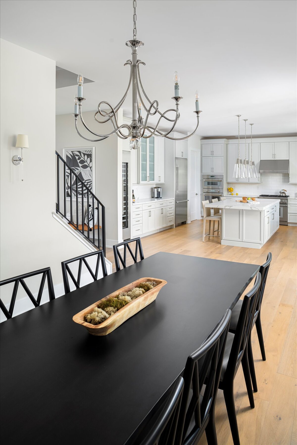Simplicity at it's Finest | The Curated Home
