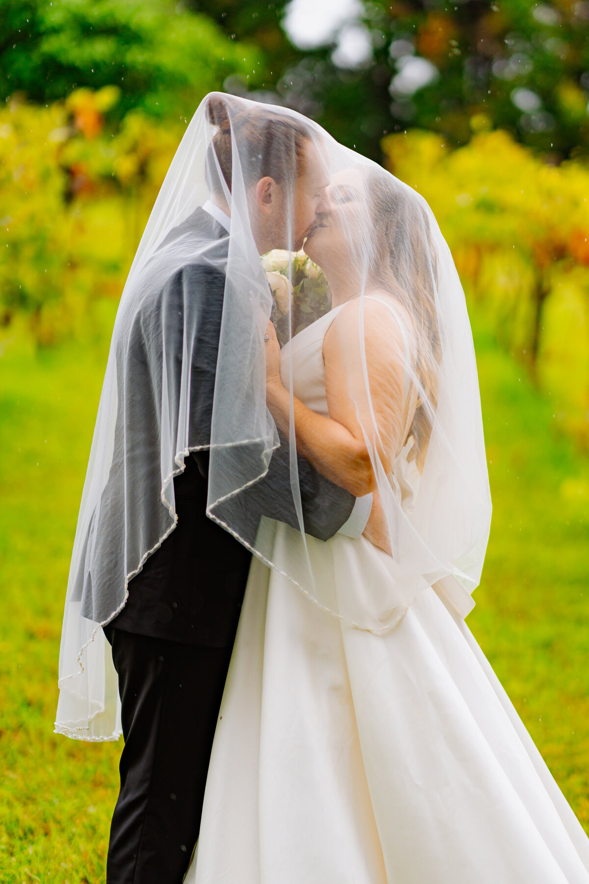 Cedar Creek Estate Wedding - M&C Sneak Peeks-32