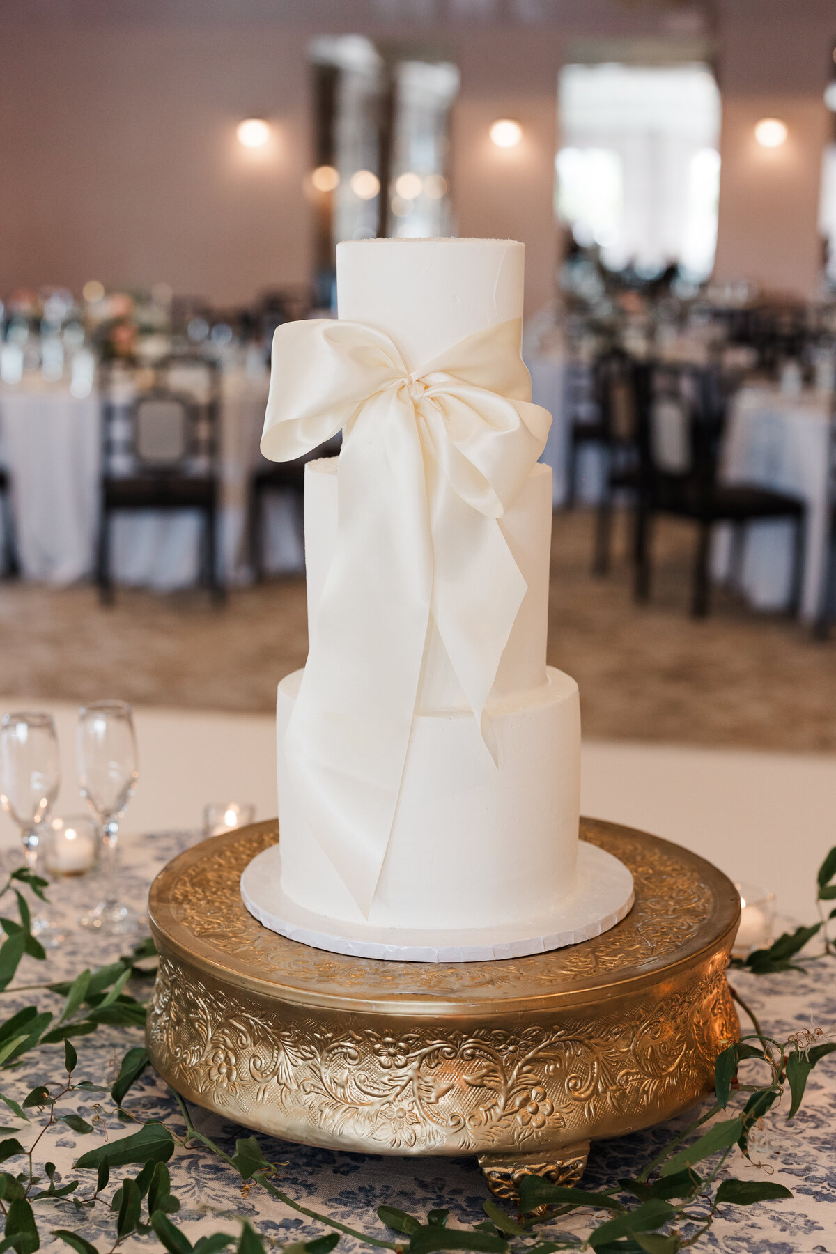 Alexis Fox Photography + Summer + Wedding + Ritz Charles + Carmel + Indiana (53 of 93)