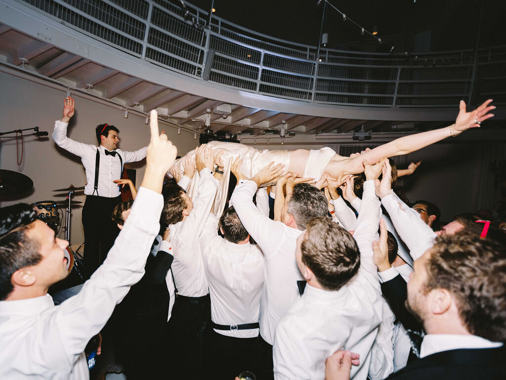 sarahharvey_sternweddingpreview327505