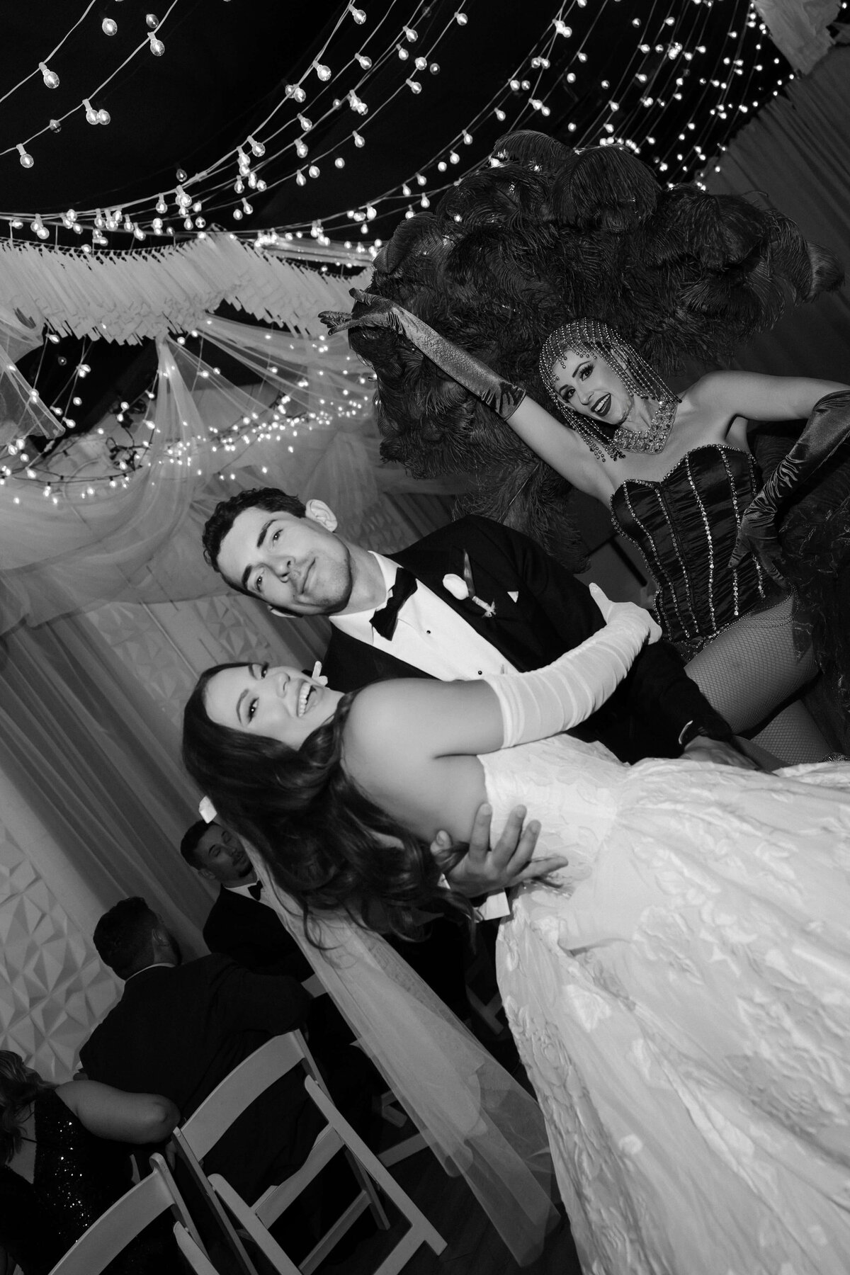 87riskyexposure_samantha-rydge_las-vegas-elopement-photography