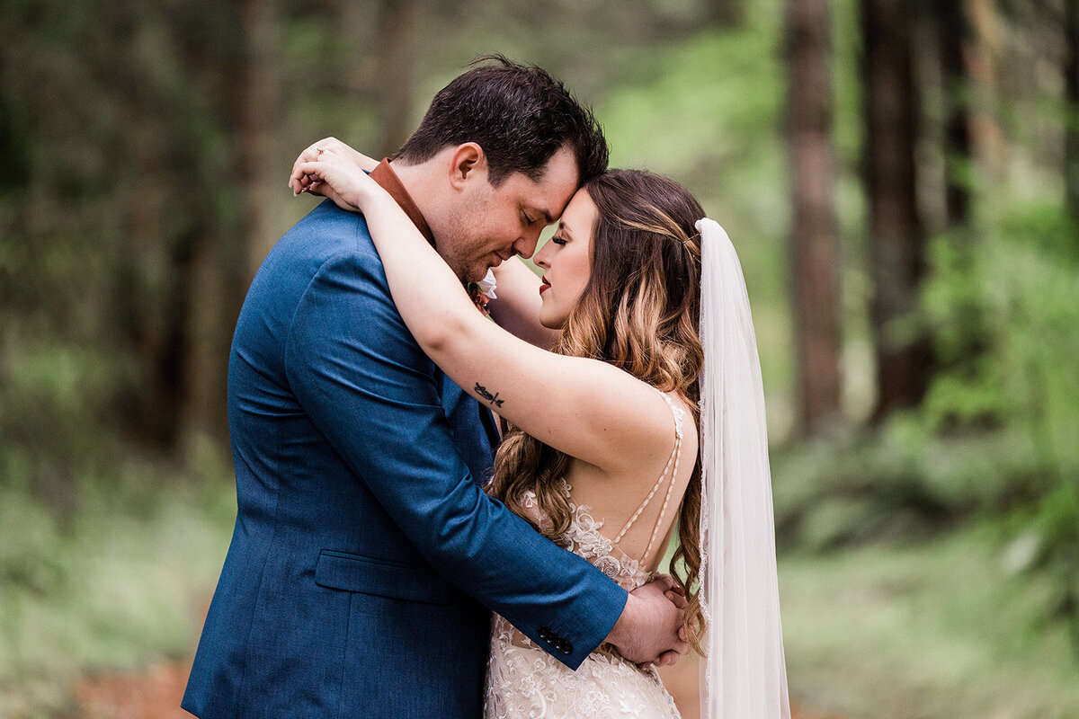 Rainy-Mount-Rainier-National-Park-Intimate-Wedding-48