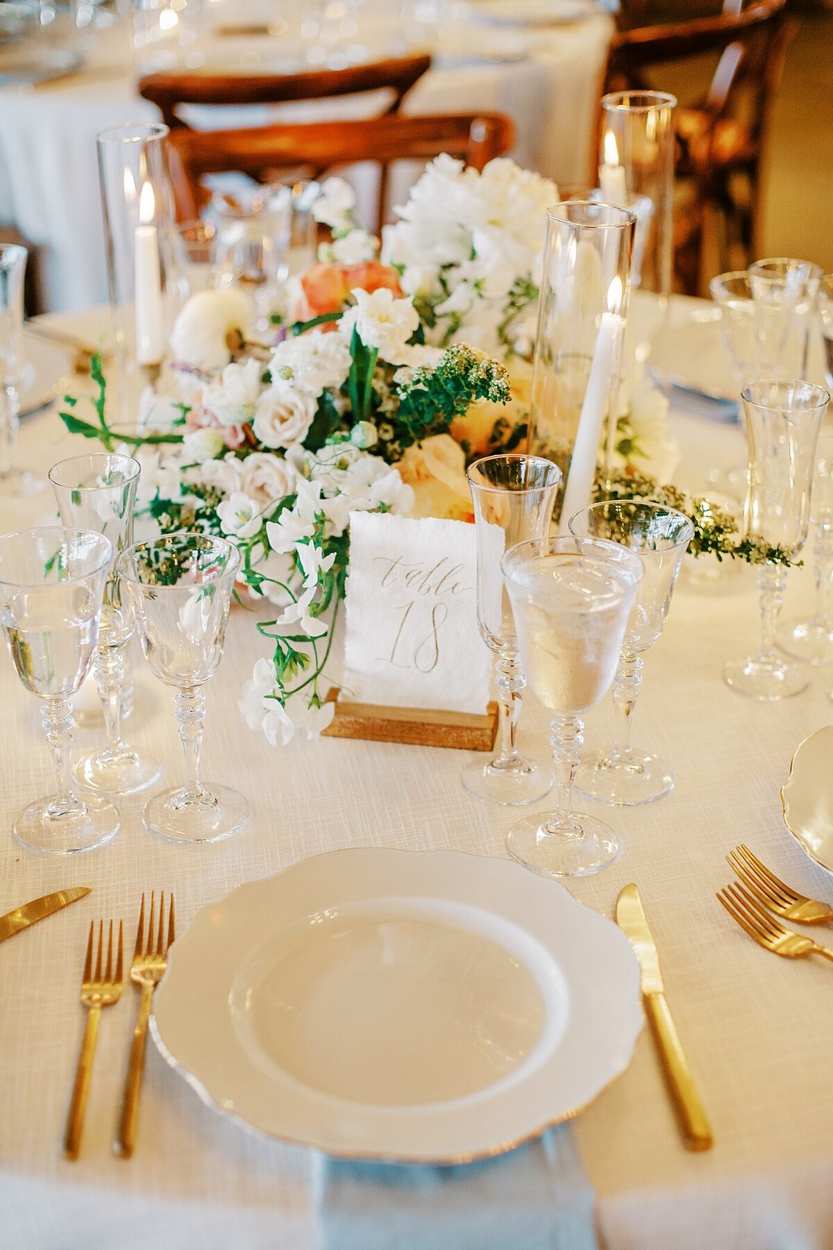 Stone-Tower-Winery-Virginia-East-Coast-Wedding-Photographer-Lauren-R-Swann-photo_0244