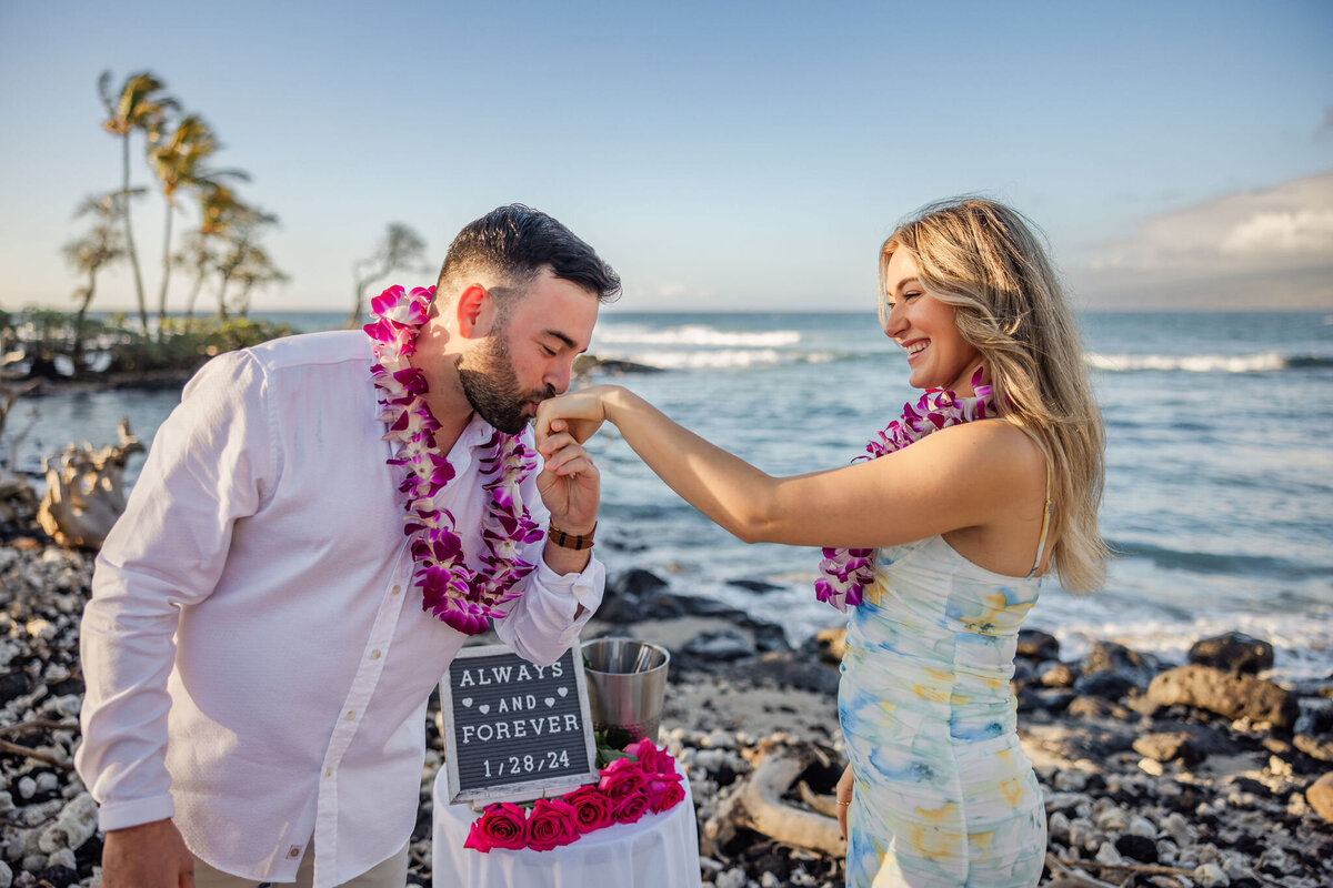 Hawaii-Proposal-Big-Island-Engagement (30)