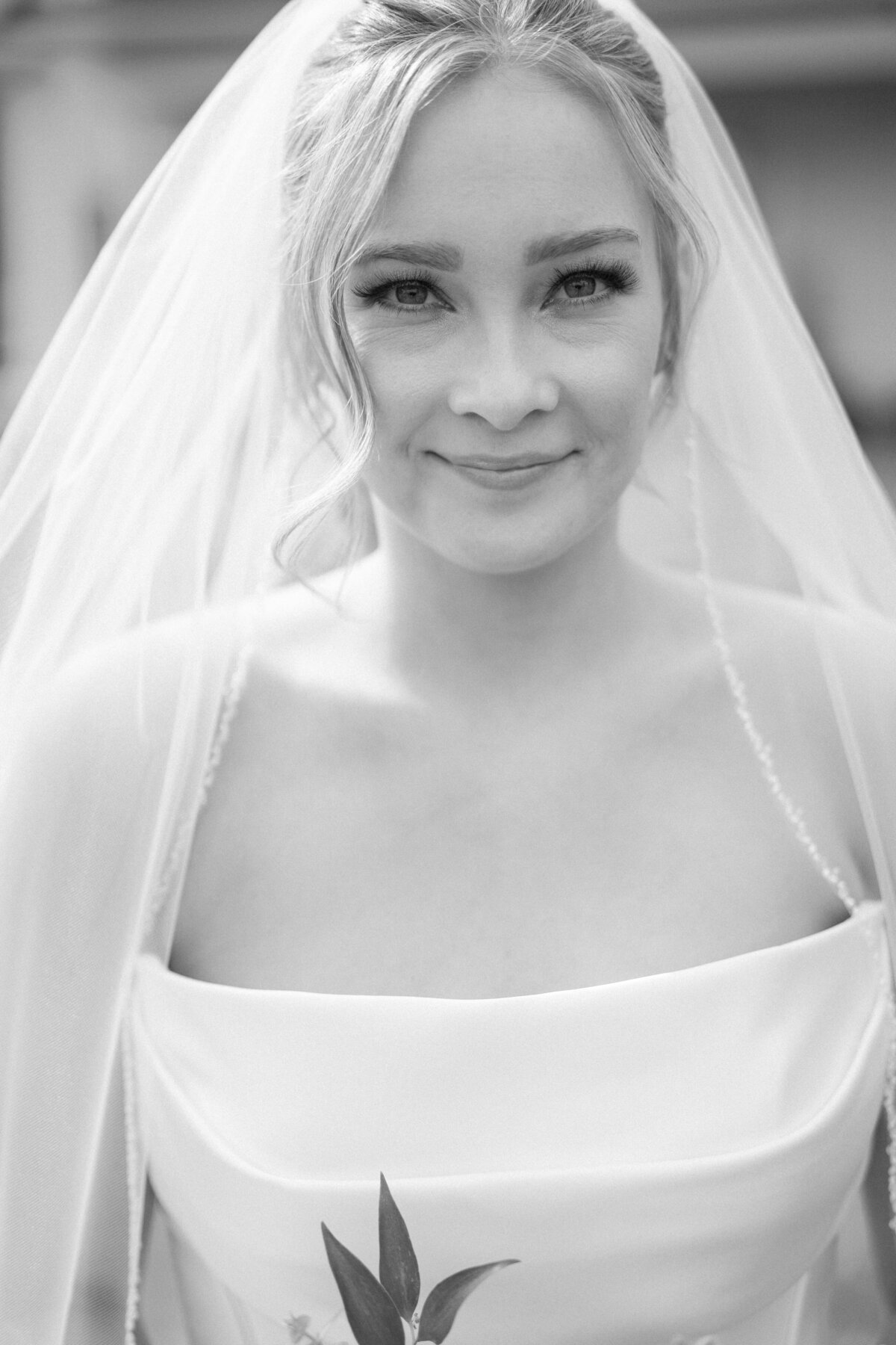 Indianapolis Garden Wedding Candid and documentary style photography19
