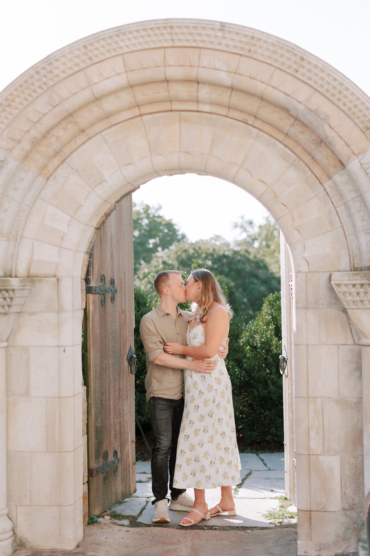 NATIONAL CATHEDRAL ENGAGEMENT SESSION - Katie Annie Photography-6155