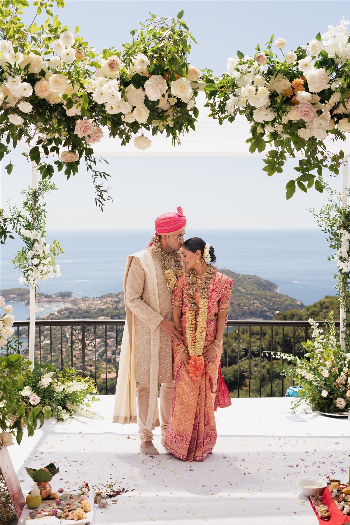 0086_A&C_Wed_0102054