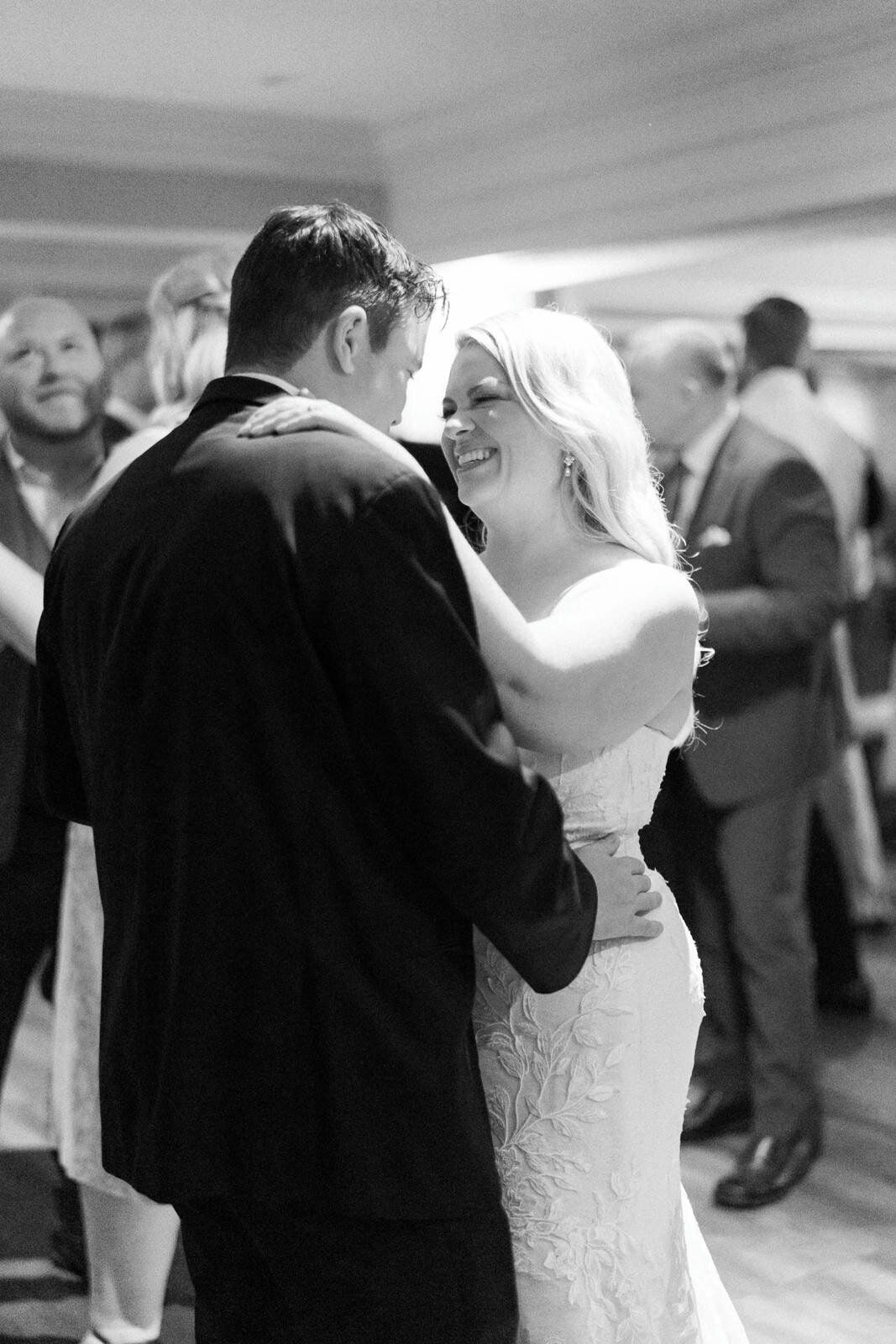 W5-Wedding-in-Oakville-Golf-Club-Shane-and-Katy-2023-10-14-2500px-1224