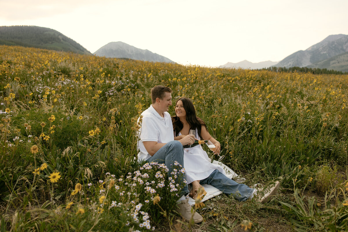 Abigail Anne Photography Colorado and Chicago Wedding and Couples Photographer — Portfolio Featured Story — Emily and Kayne's Engagement 38