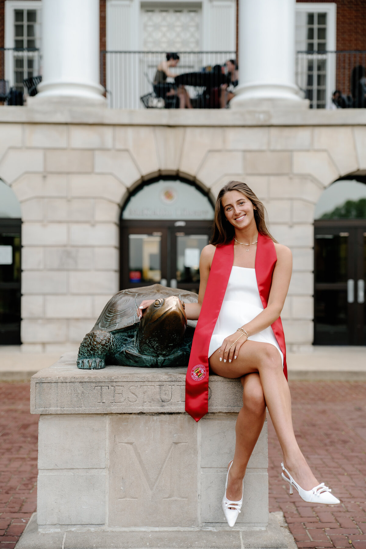 Aylah_UMD_Graduation_4.29.2025_Brenna_Marie_Photography-49