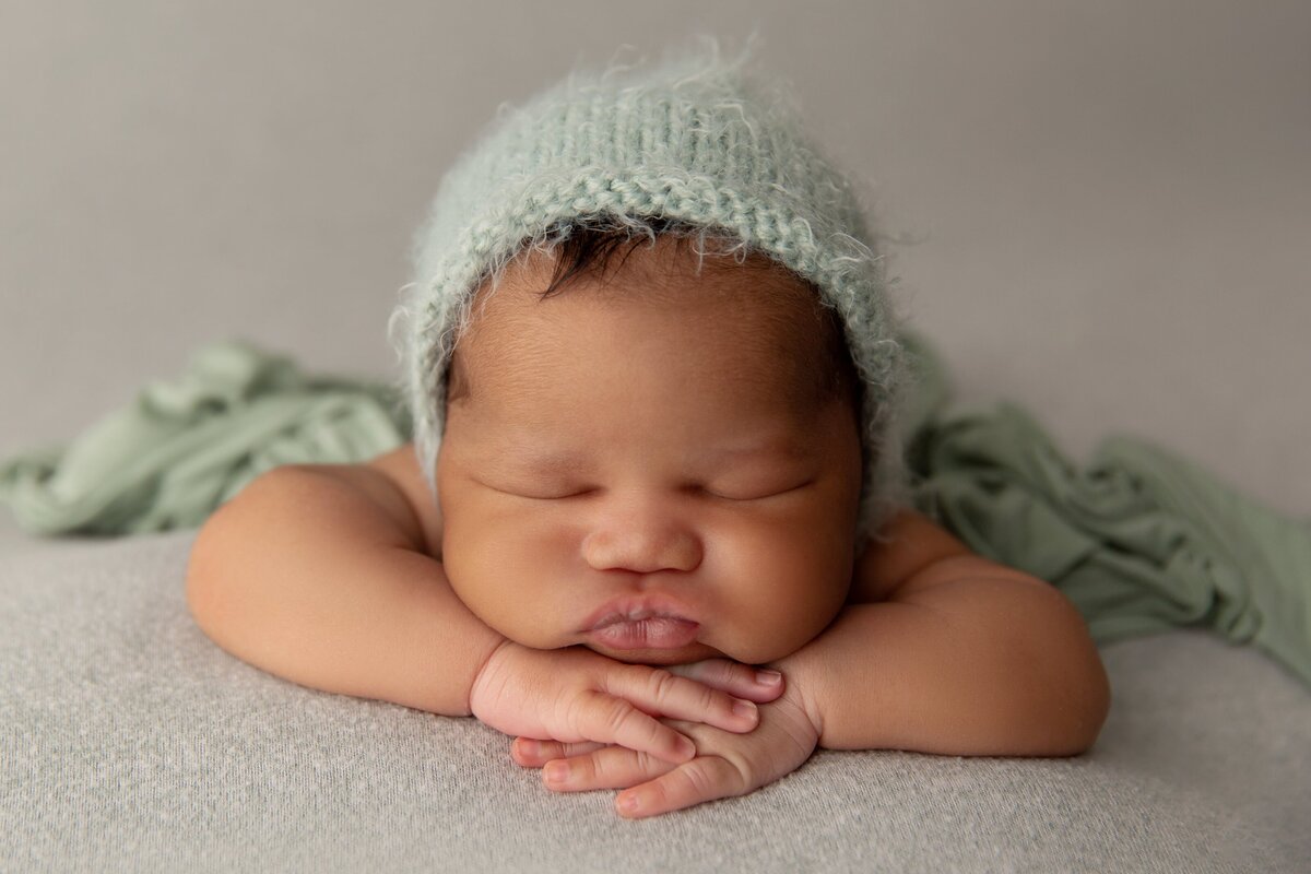 philadelphia newborn photographer, newborn photography packages, philadelphia baby photography