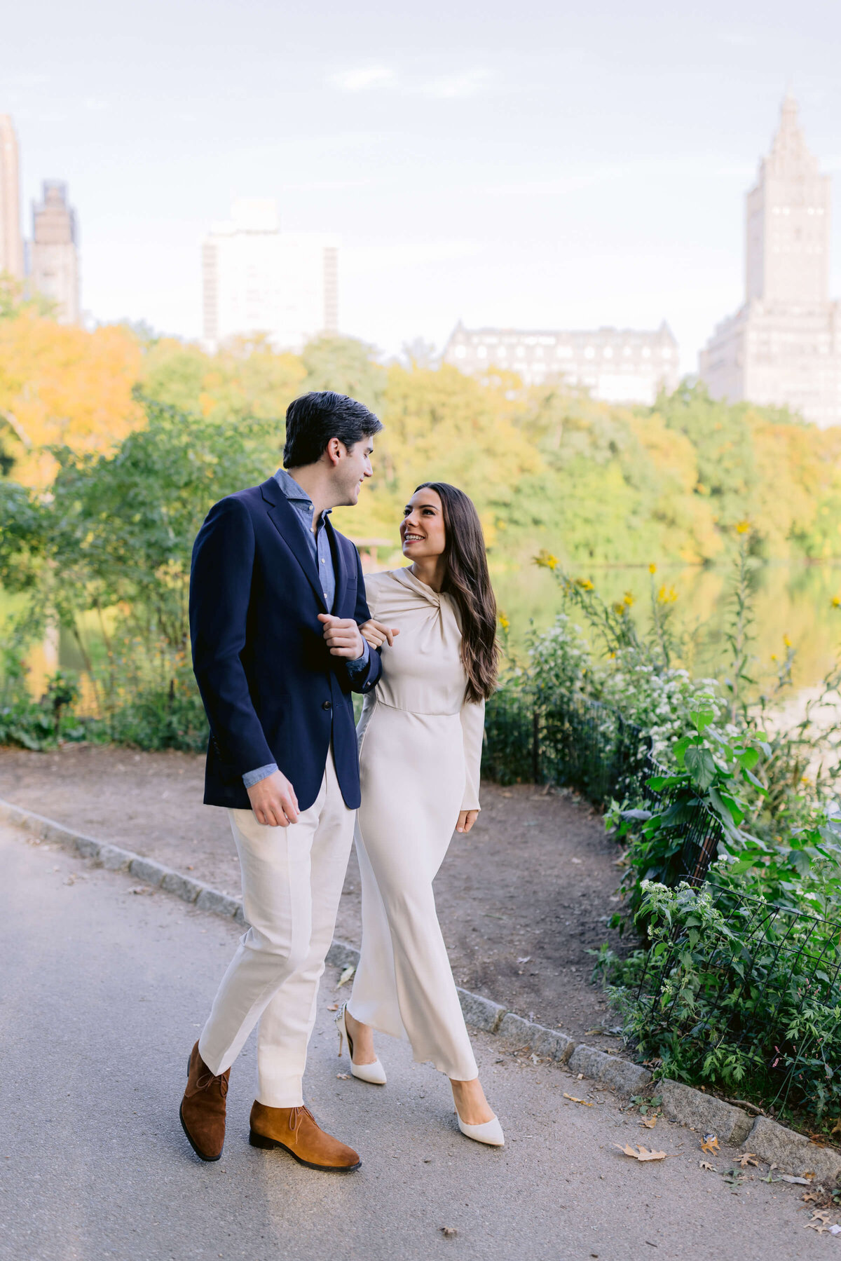 Larisa Shorina Photography Boutique Editorial Wedding Photography New York City Paris France Destination Elegant Natural Intimate Luxury High End Wedding Engagement Photographer-Larisa-Shorina-25