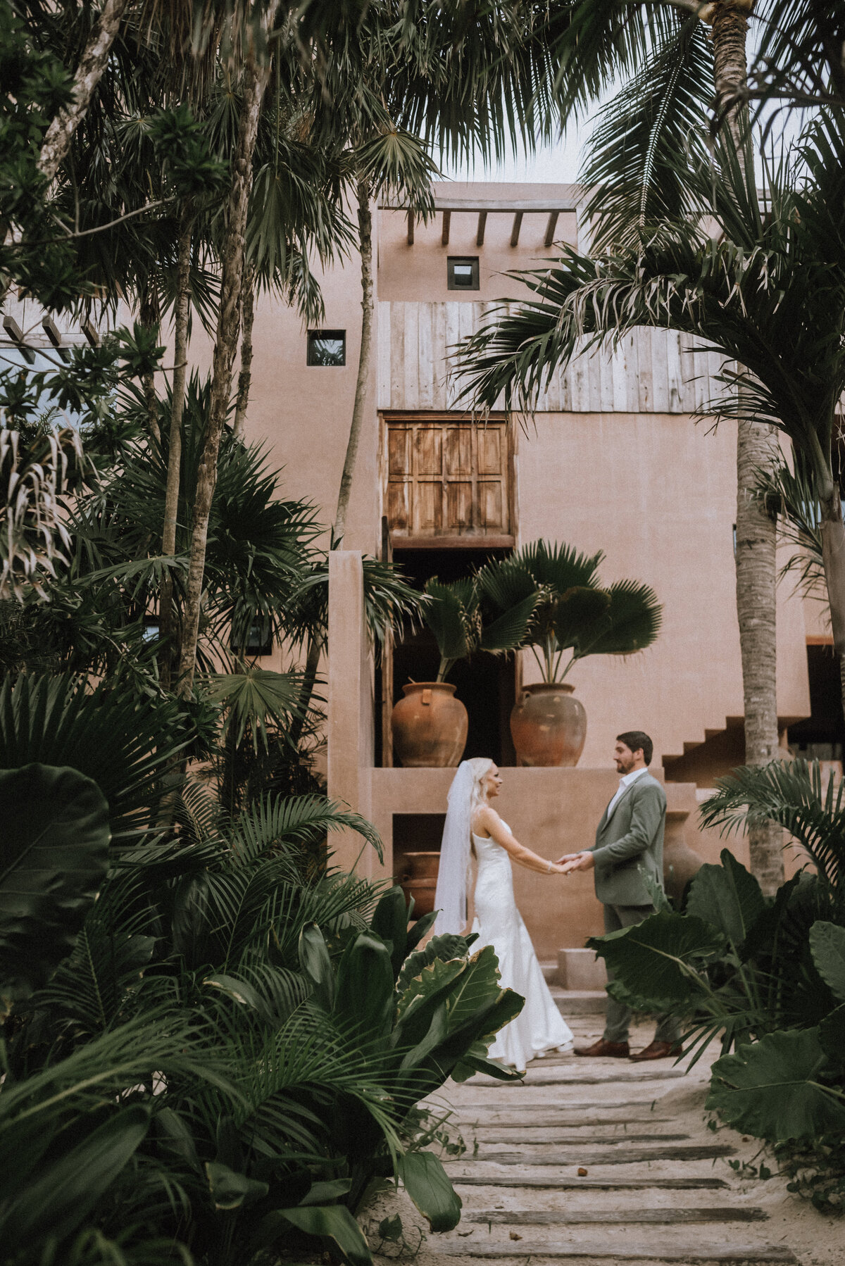 Ambar + Alejandro with Tulum Wedding Photos-02-1069