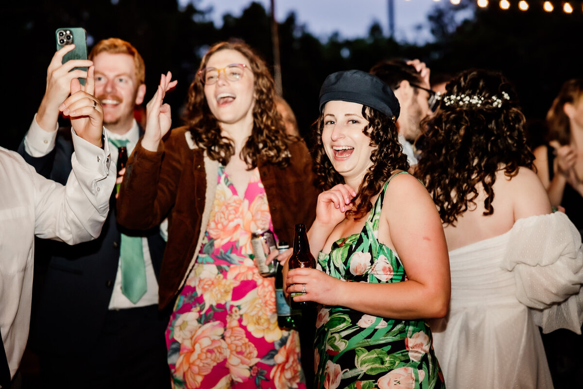 Archer Inspired Photography - Rachel and Alex Wedding - Rancho Los Cerritos Historic Site - Long Beach - Open Dancing-156