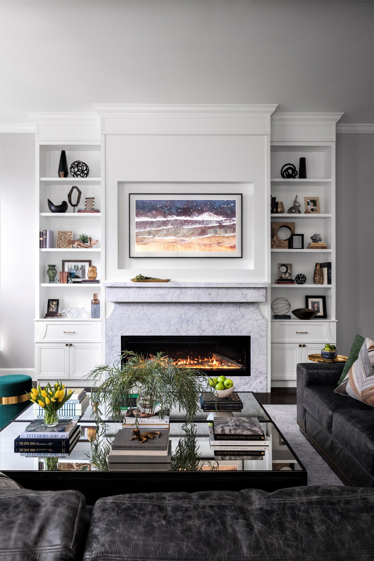 Contemporary White Living Room Interior With Black Sofa Sets