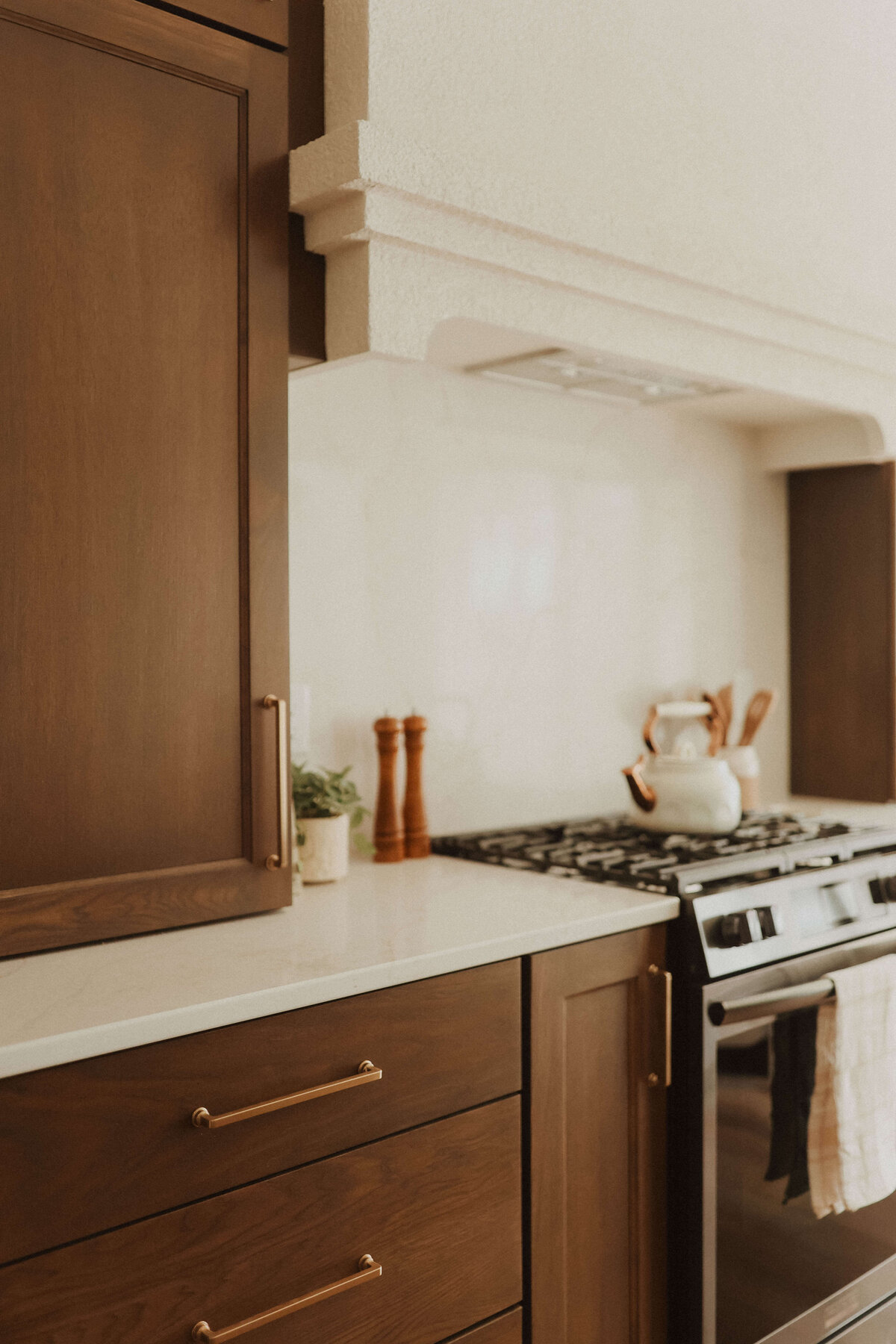 5320-Kitchen-Urbandale-Central-Iowa-Custom-Home-JRL-Builders-3F1A8177