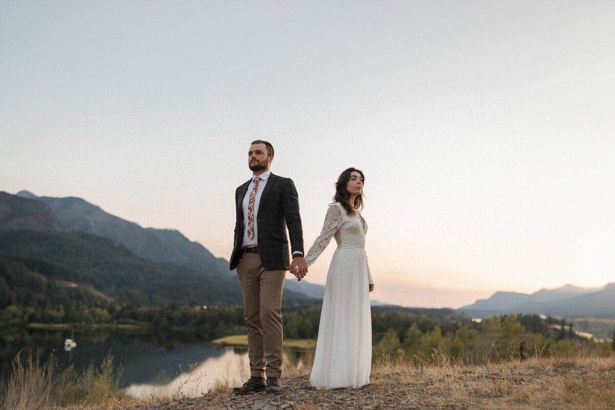 columbia-river-gorge-elopement-government-cove-oregon-123