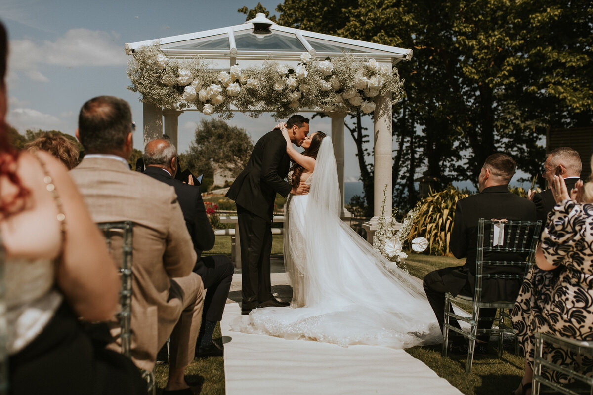 Sunnyandnicole_penncastle_lauradeanphotography_dorsetweddingphotographer-29
