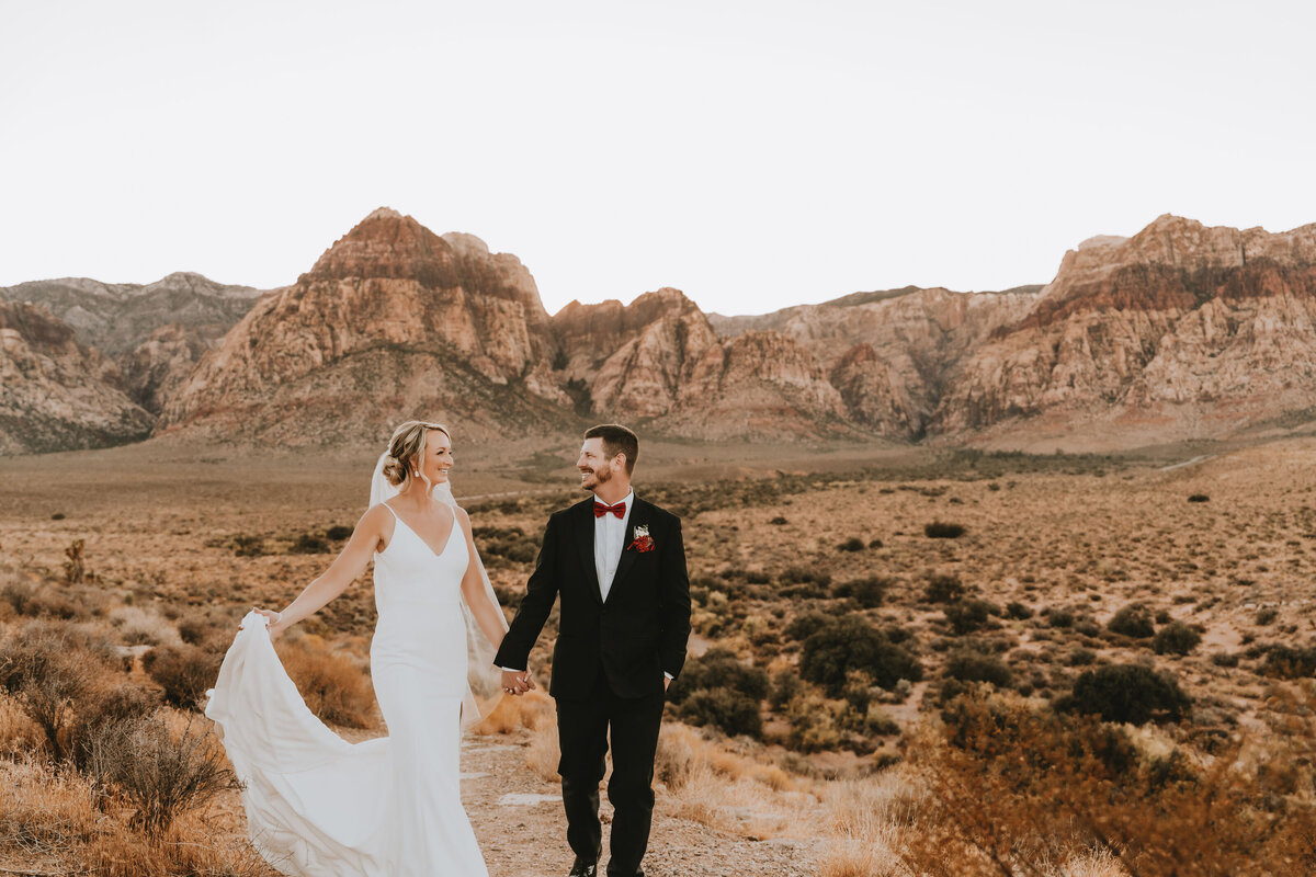 destination micro wedding photographer150