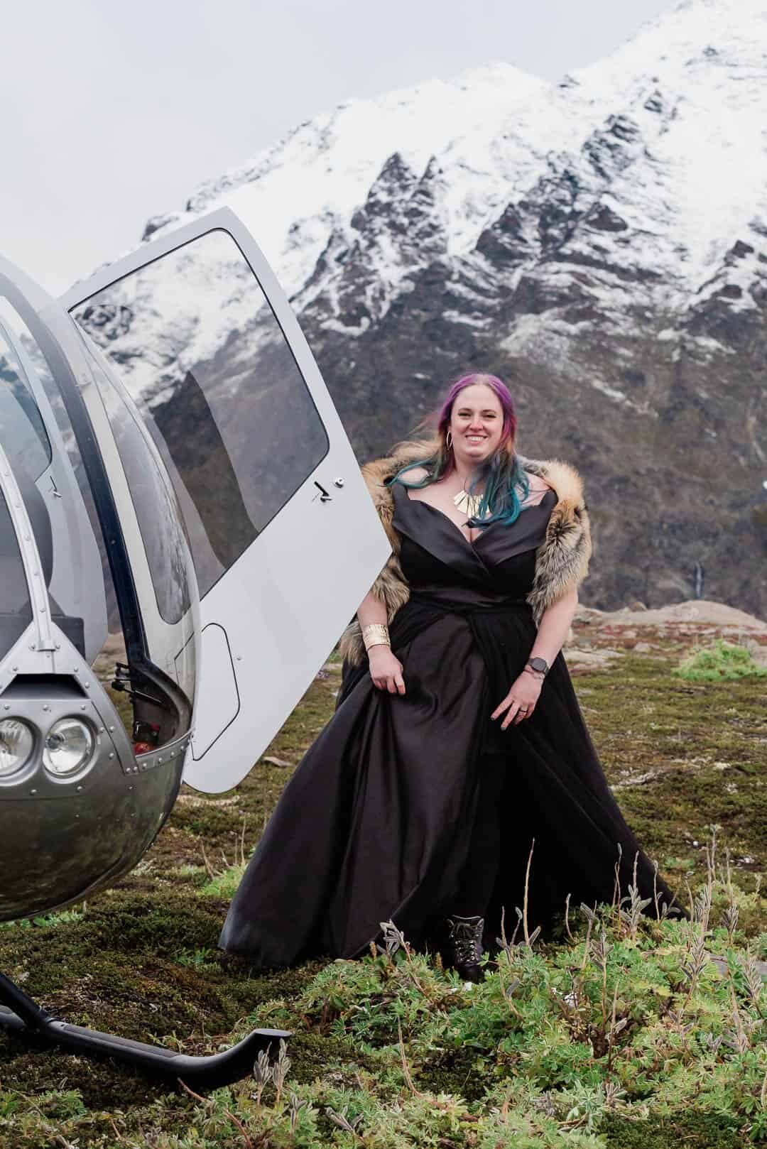 helicopter-mountain-and-glacier-elopement-wedding-in-alaskaSoul-and-Sky-Weddings-Soul-and-Sky-Weddings 48_1