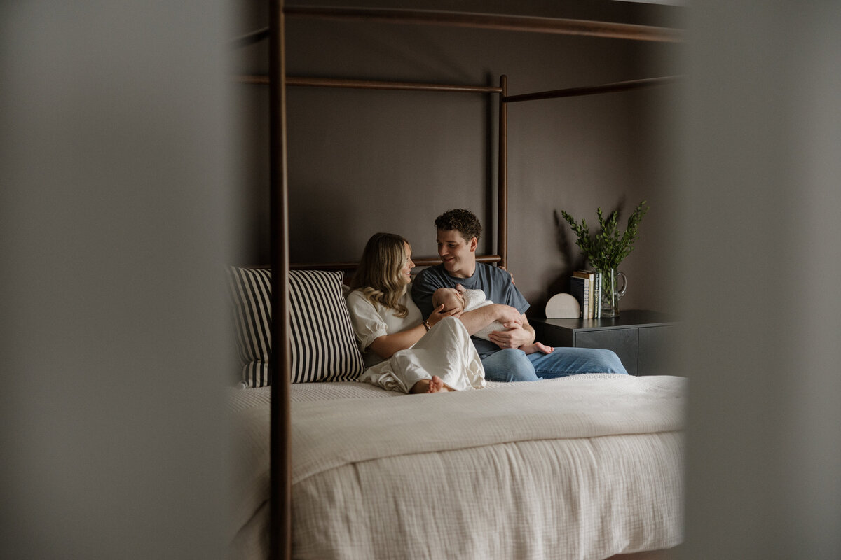 Indianapolis lifestyle newborn photographer candid mother photo