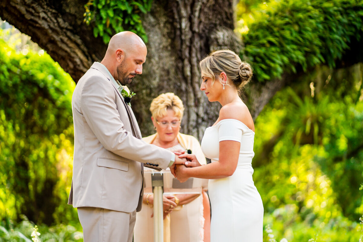 maddness-photo-del-favero-oasis-elopement-chantilly-chic-celebrations-14