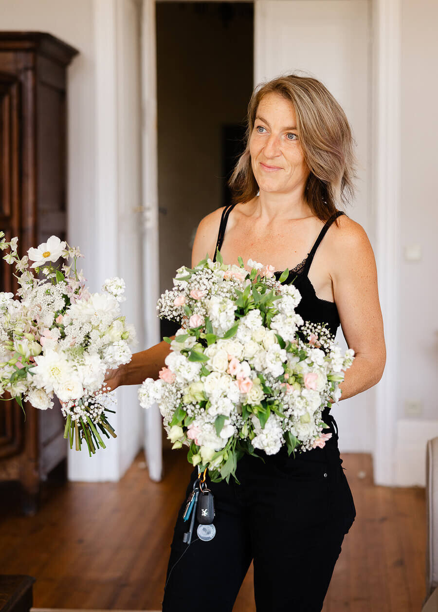 luxury - chateau- wedding -france - florist - planning - flowers .6