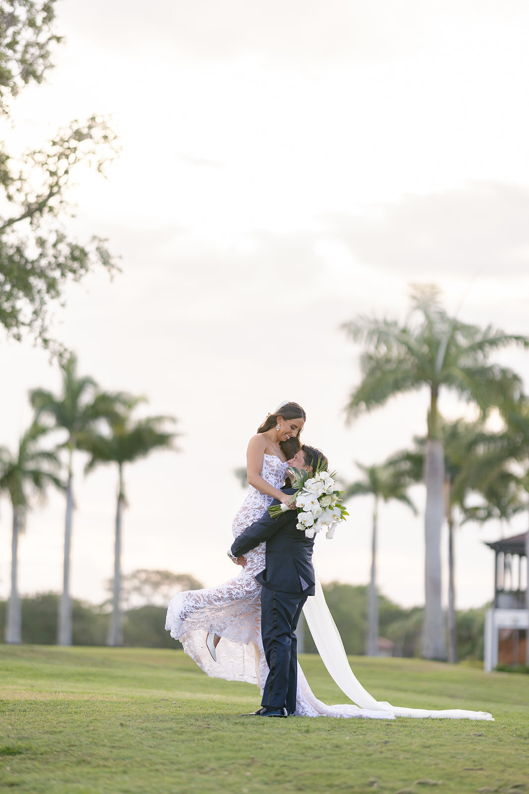 8. Newly Weds_SunnyLeePhoto-58