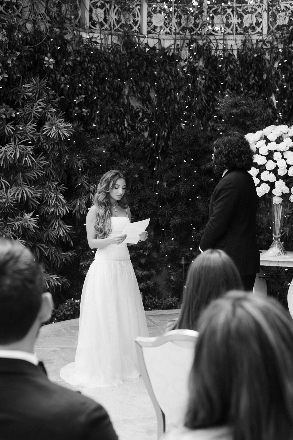 38_riskyexposure_shoshana-kyle_las-vegas-elopement-photography